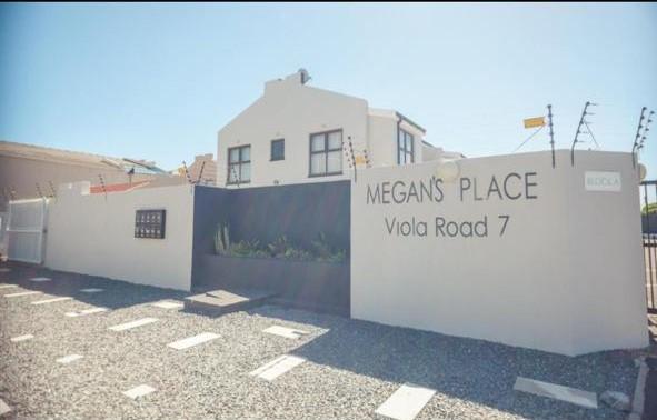 2 Bedroom Property for Sale in Bloubergrant Western Cape